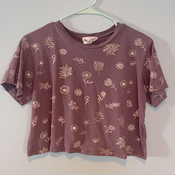 french pastry Tops - EUC French Pastry cropped floral t-shirt